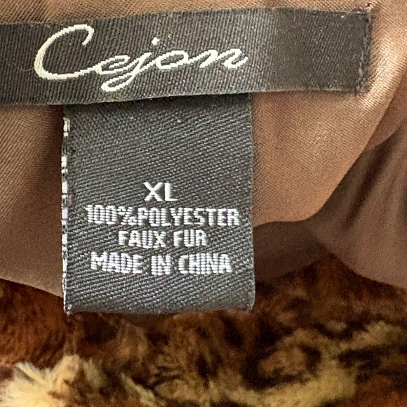 Vintage Y2K Leopard Print Faux Fur Vest – Cejlon Zip Up Animal Print Fuzzy Vest - Picture 8 of 9